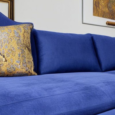 royal blue velvet couch (2).jpg